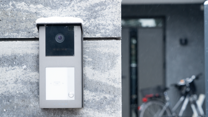 caméra de surveillance maison